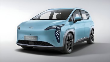 Aion Y electric crossover 2