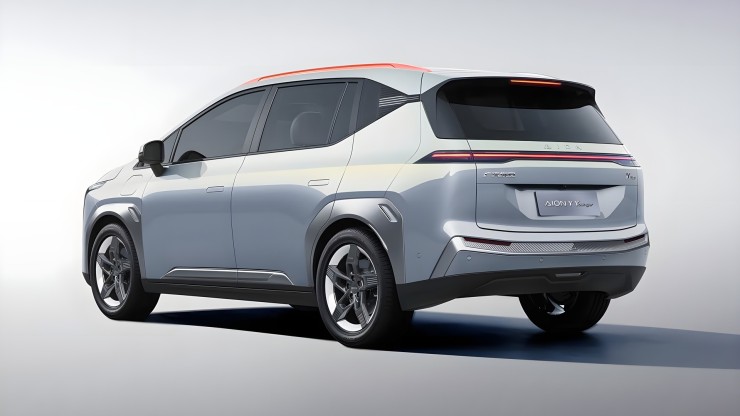 Aion Y electric crossover