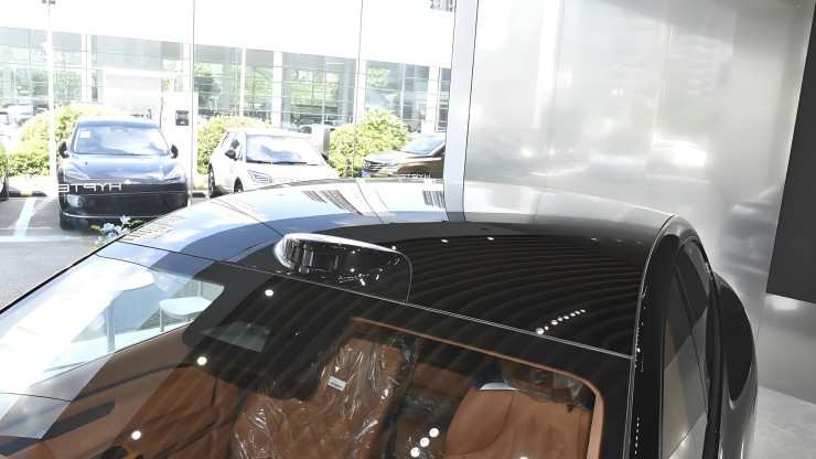 Електричний кросовер Aion Hyptec HT