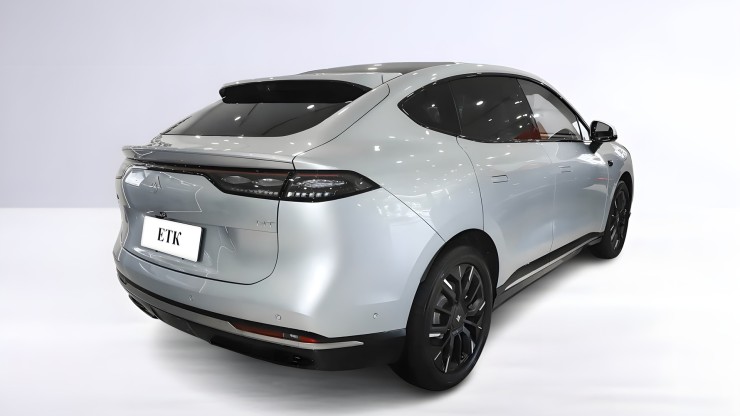 Електричний кросовер Aion Hyptec HT