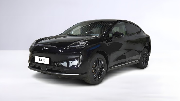 Електричний кросовер Aion Hyptec HT