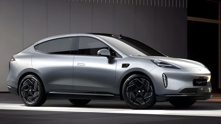 Електричний кросовер Aion Hyptec HT