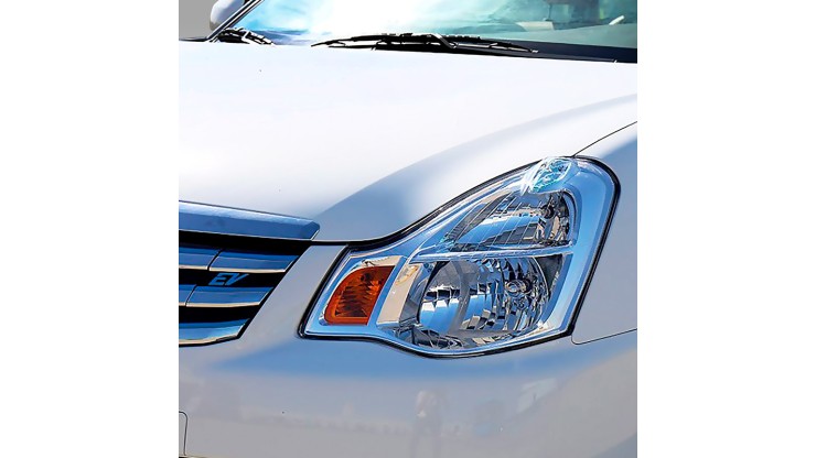 Dong Feng E11k_electric_sedan_white_001
