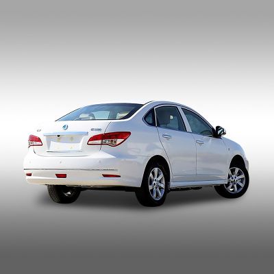 Dong Feng E11k - Nissan Leaf - electric sedan