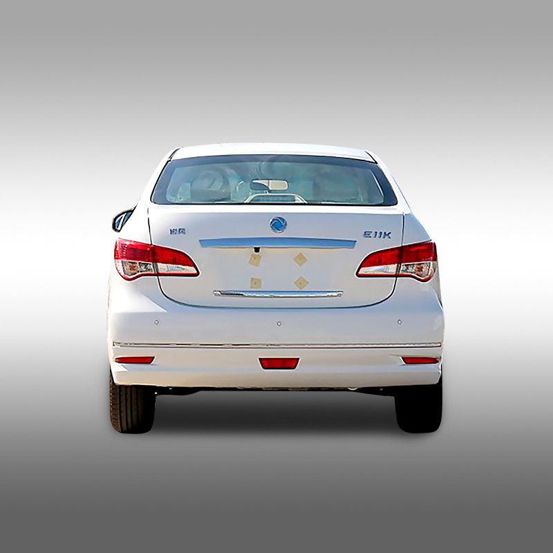 Dong Feng E11k - Nissan Leaf - electric sedan