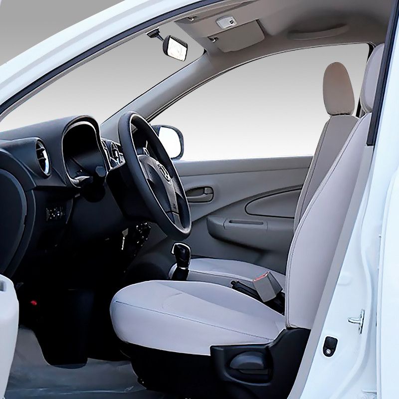 Dong Feng ER30-Nissan Leaf-електричний хетчбек
