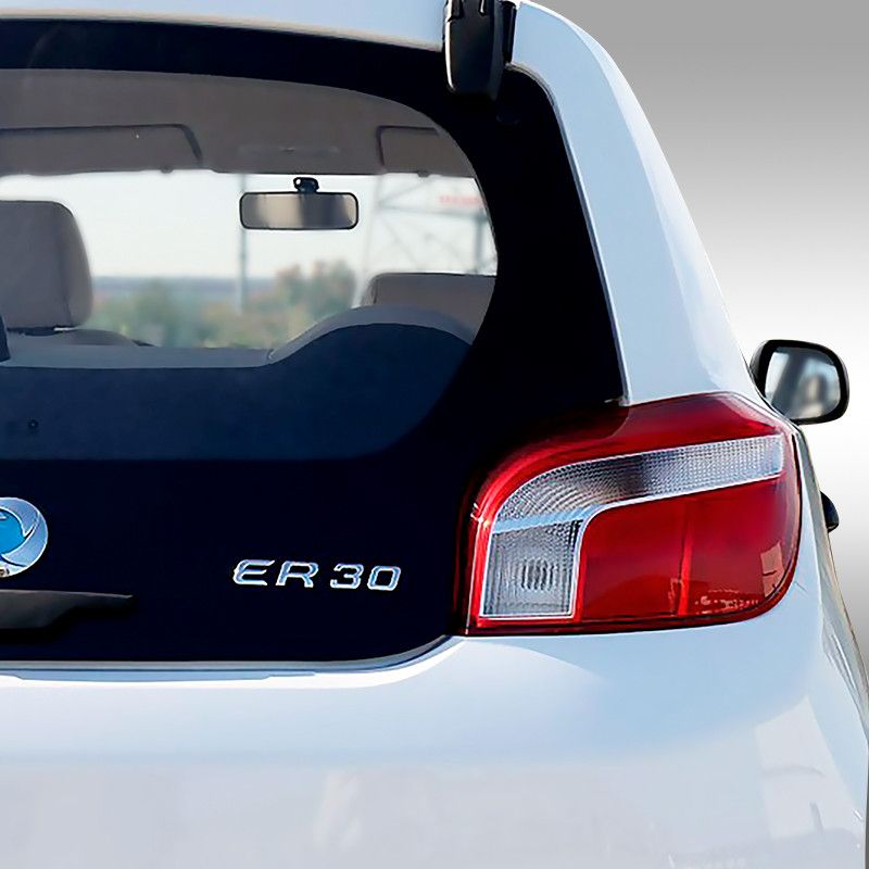 Dong Feng ER30-Nissan Leaf-електричний хетчбек
