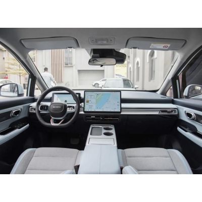 Компактний SUV Aion Y