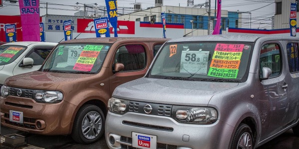 What cars do the Japanese drive?